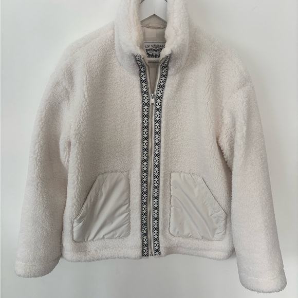 Levi's Jackets & Blazers - Levi's Sherpa Jacket with Patterned Trim | Size small